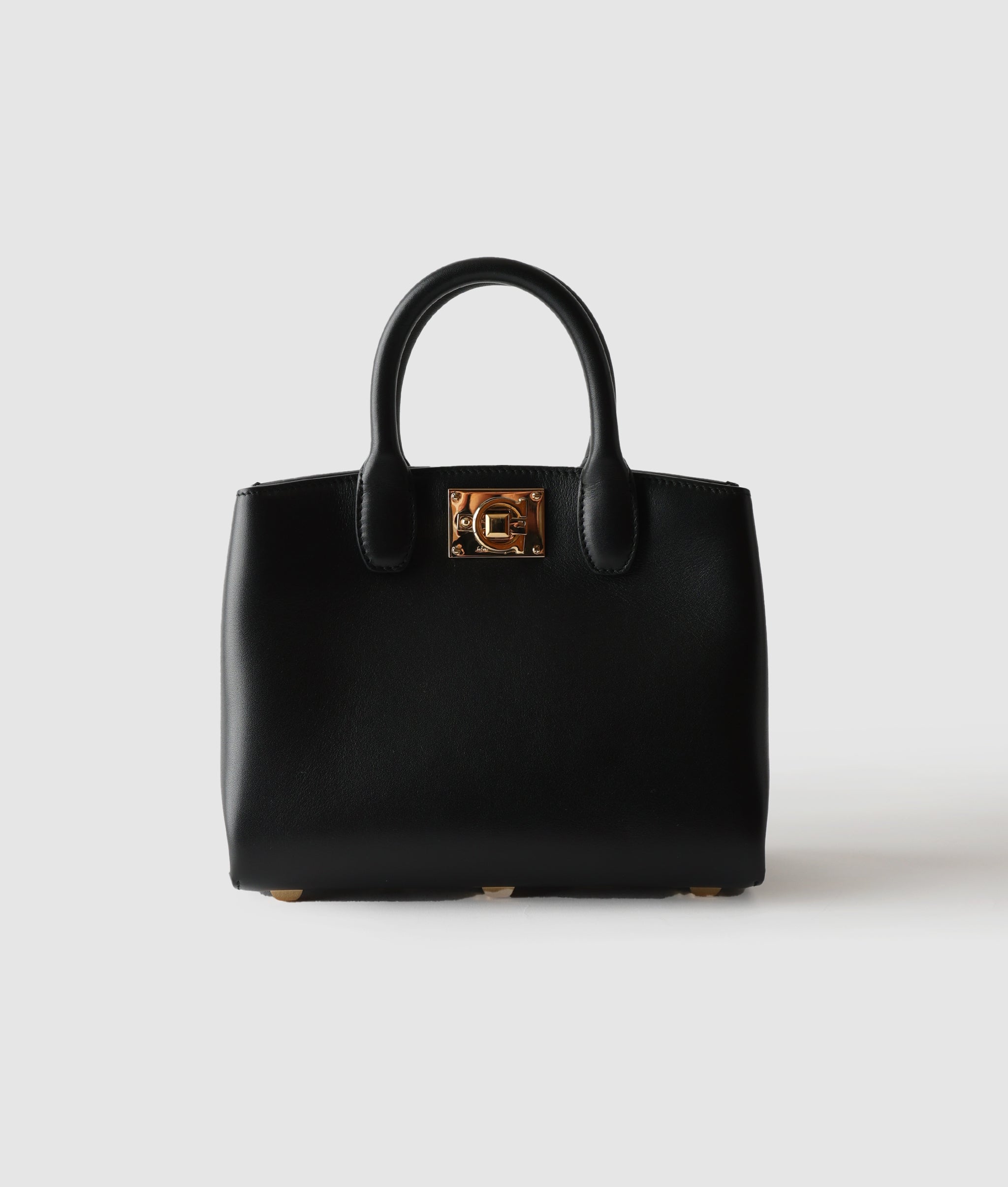 お値下げ❗️Salvatole Ferragamo お値引可 Salvatore Ferragamo フェラガモ ワンピの通販はau PAY