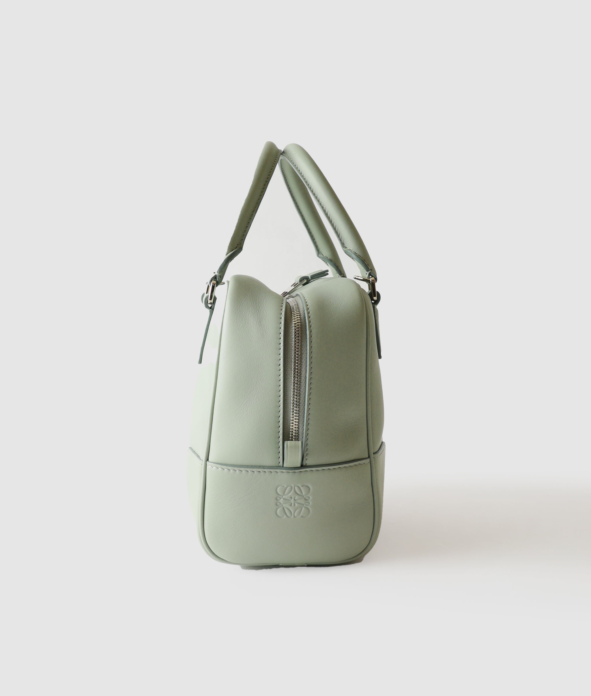ロエベ LOEWE アマソナ19 スクエア