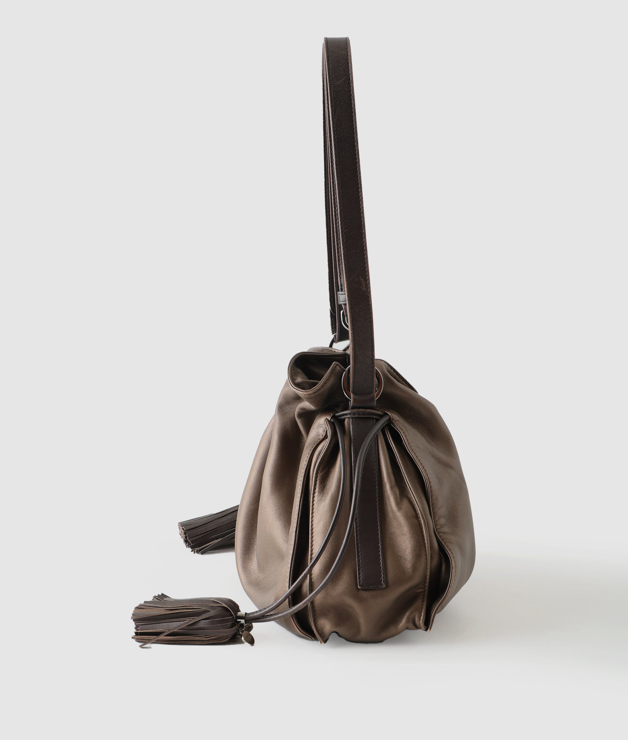 ロエベ LOEWE アナグラムフラメンコ ミディアムショルダー