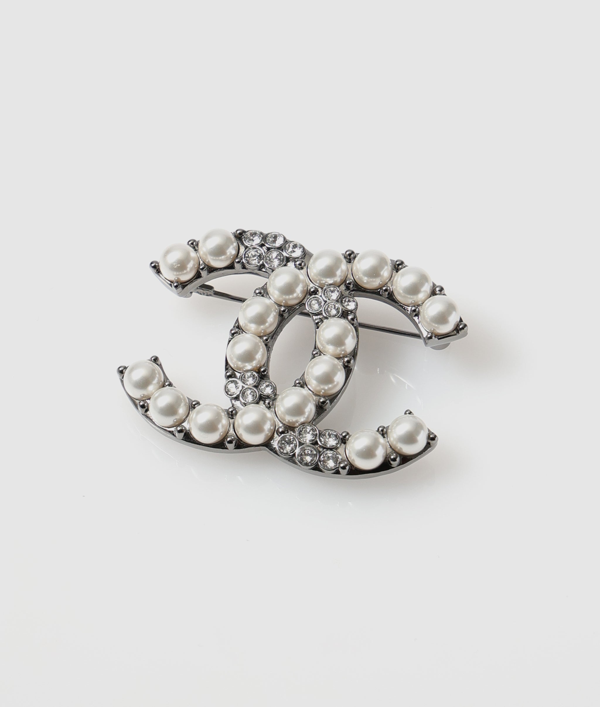 シャネル CHANEL ココマークパールブローチ