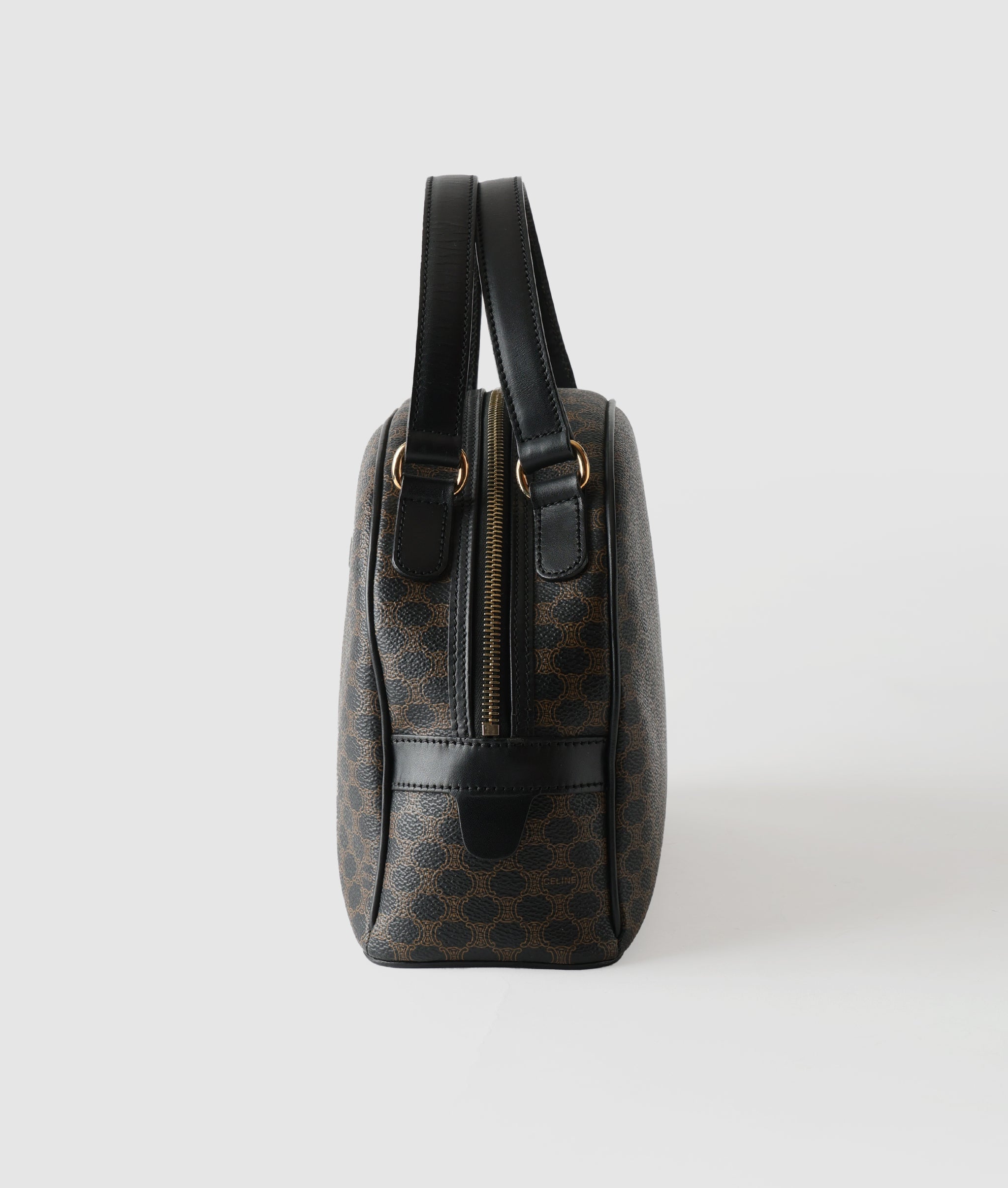 CELINE セリーヌ