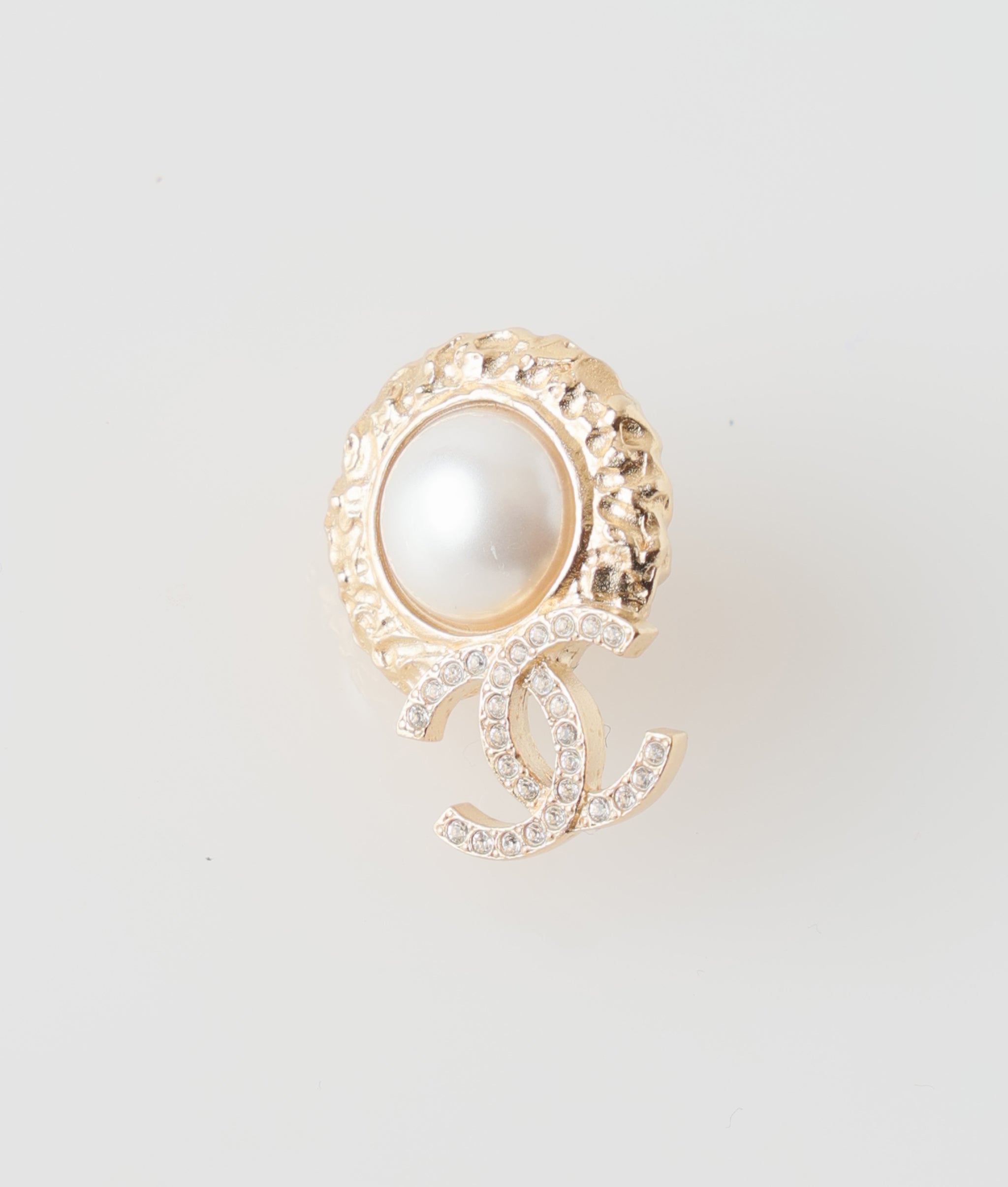 シャネル CHANEL スタッドピアス