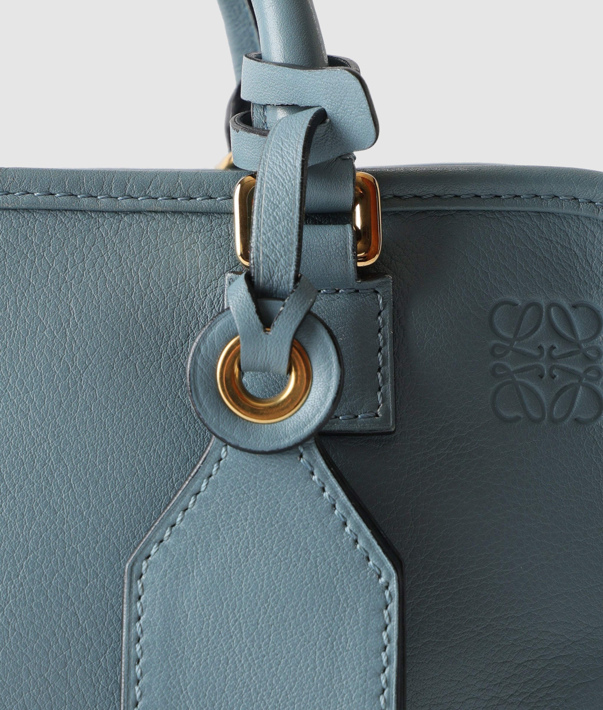 ロエベ LOEWE アマソナ23