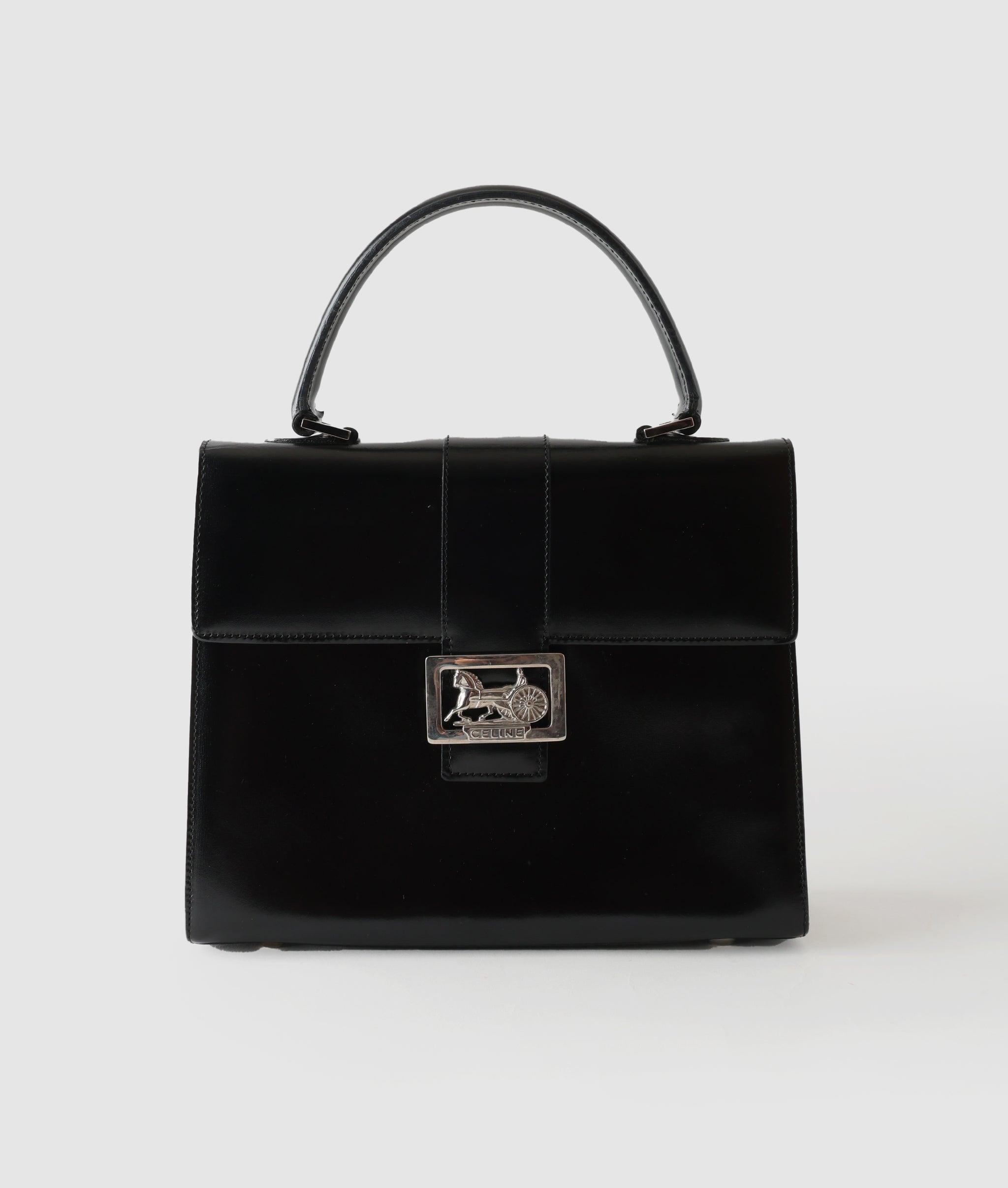 CELINE セリーヌ