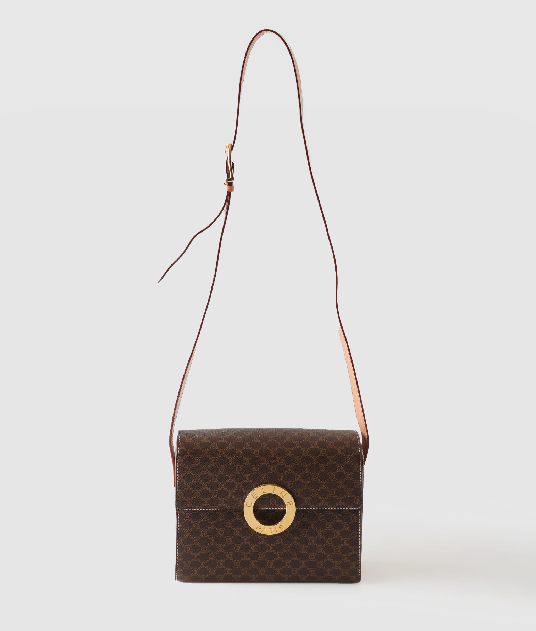CELINE セリーヌ