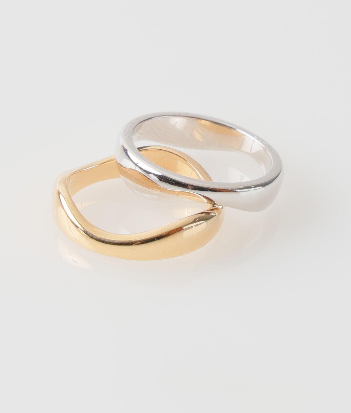 CHANEL Coco Mark Matelasse Earrings